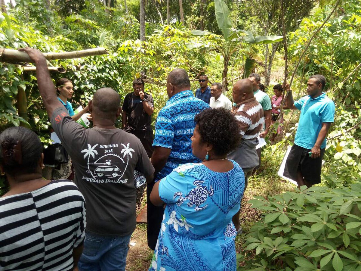 UNDP_Pacific's tweet photo. .@LovingIslands train farmers in Yaroi village, Savusavu 🇫🇯 this week on the principles of organic farming to improve livelihood opportunities, leaving no one behind. An initiative with @unwomenpacific's Markets for Change partnering with @UNDP_Pacific &amp; UNDP's YEsDev Project https://t.co/UzGRSxNyxU