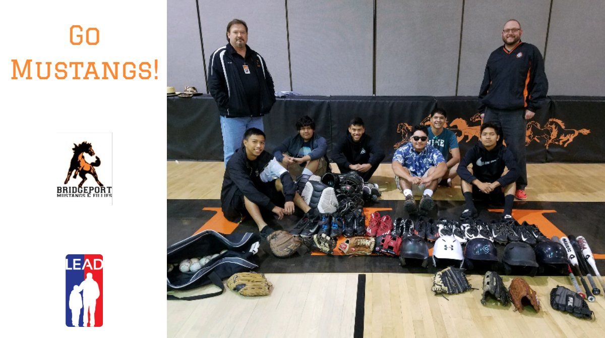 leadgives's tweet photo. We're proud to be able to equip the #BridgeportMustangs baseball team with approx. $1200 in equipment! HUGE THANKS to our followers for your continued donation of gently used athletic gear. #GoMustangs! https://t.co/y2kqGk77J8