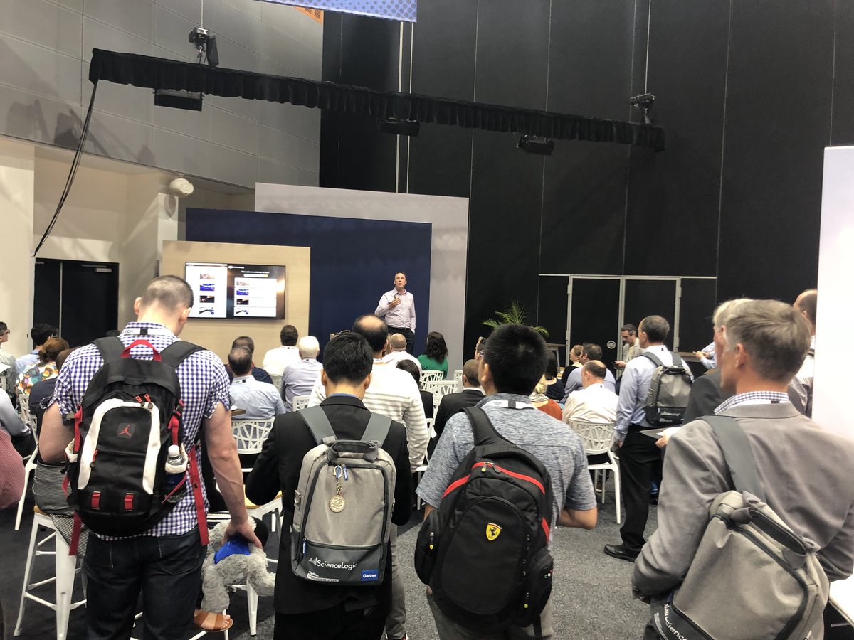 AdiiinaS's tweet photo. Great session this morning at Gartner Symposium #GartnerSym watching Andrew Meek from @DXC_ANZ it was a little hard to hear the questions from the audience though! #SentimentTest https://t.co/c7VbgSLX42