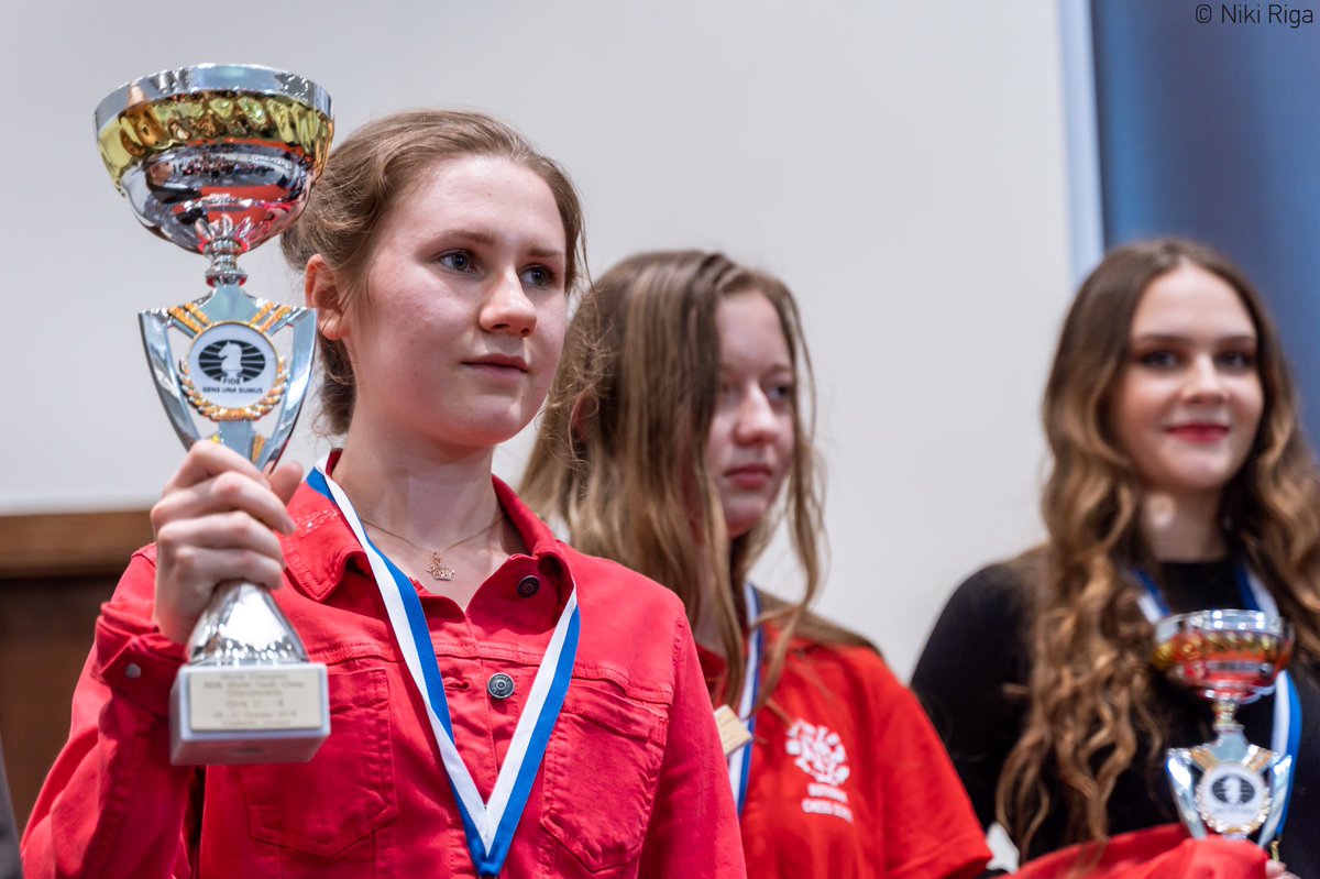 Chess In Greece tweet media