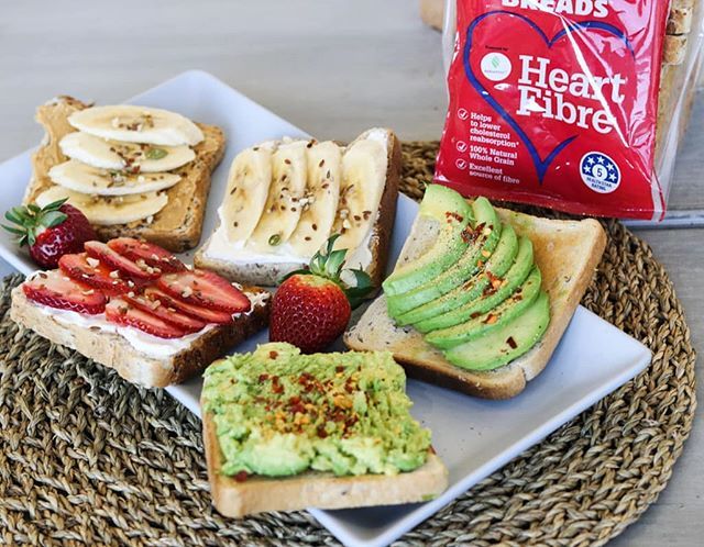 AlpineBreads's tweet image. Getting heart-healthy on #humpday 🍓🍌🥑 #nourish #mealidea #brekkie #spelt #barley #grains #seeds #fodmapfriendly #lowFODMAP #brekkie #brekkiegoals #AlpineBreads #AncientGrains