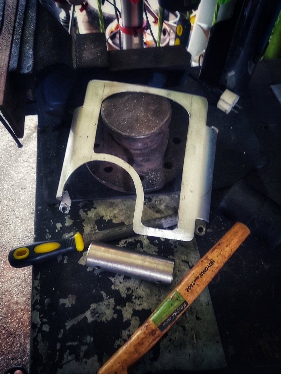 Navatek7's tweet photo. Custom parts hand crafted for your custom motorcycle builds.
#custom #motorcycle #caferacers #navatekph #scramblersandtrackers https://t.co/C3dtQWSVYB