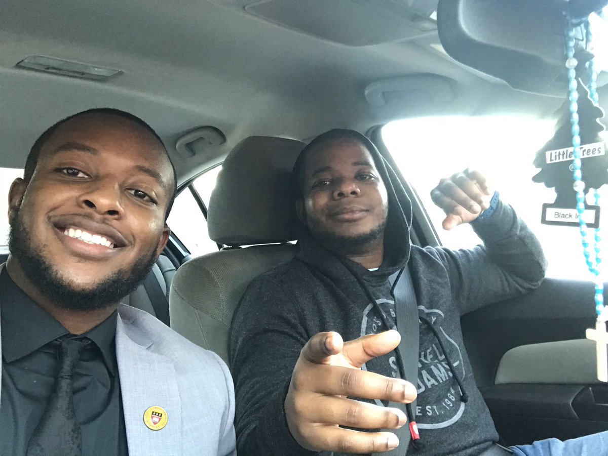 Fred_RCADM's tweet photo. Ran into an alumni today doing big things in Baltimore, big shoutout to Nurse “Pepe” @RegisCollege_MA #RoarPride https://t.co/gkDYObe2gm