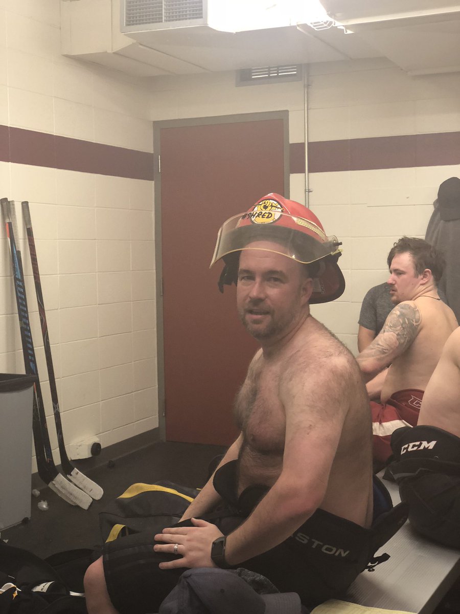 ShreddersHockeyClub tweet media