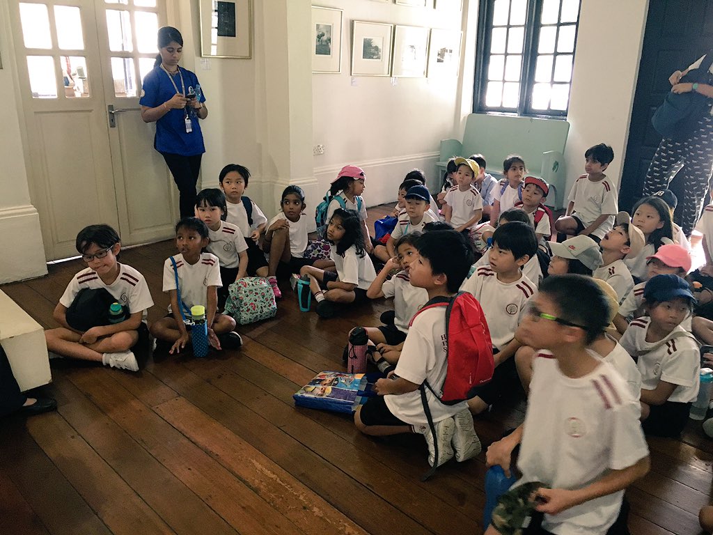 HISYear3 tweet media