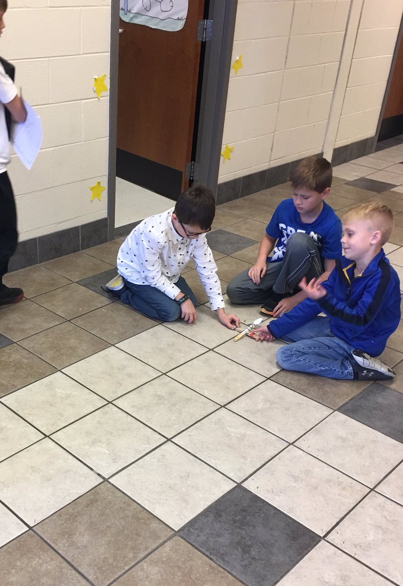 CrystalparkerCP's tweet image. Mini engineers designed, built, and tested pumpkin catapults today. They begged to “tweak” their designs tomorrow! #mcisfamily #spookystem @brookebrownTOTB