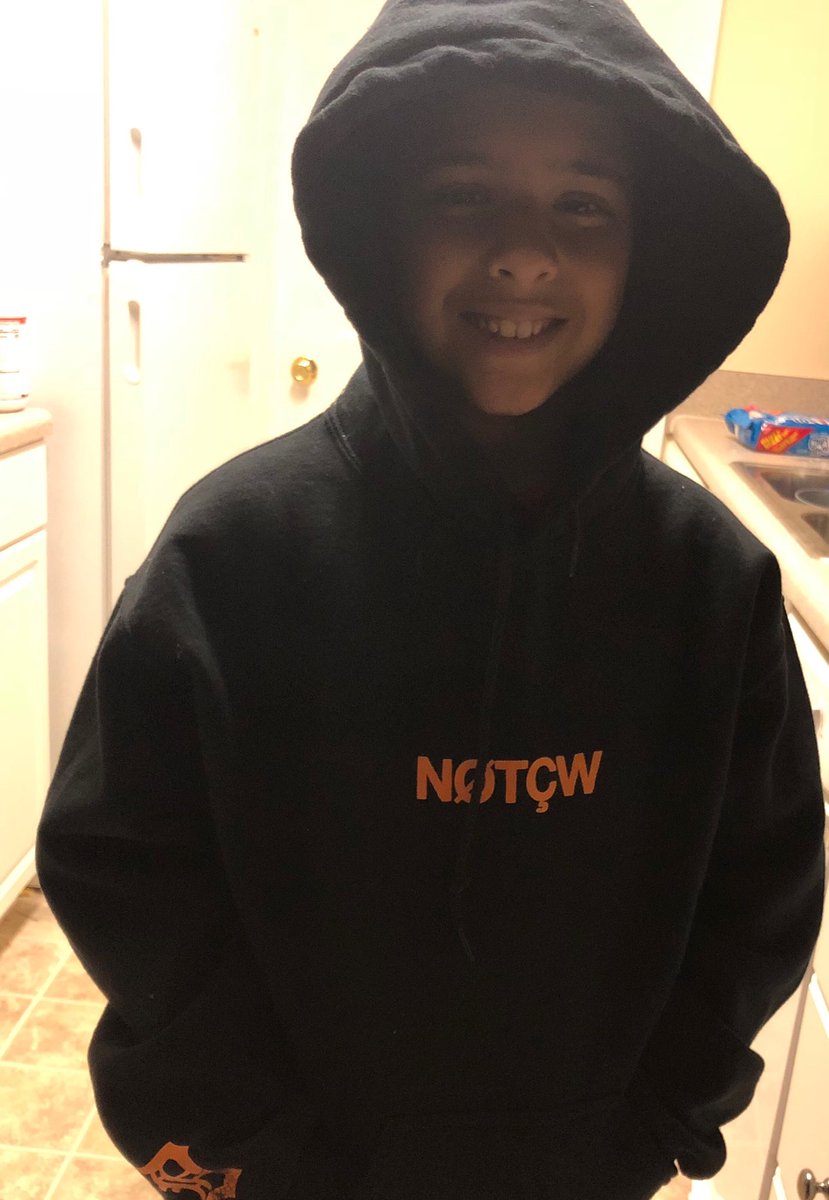 RashadHouston's tweet photo. My Son was Amir Obè today lol. One of his biggest fans. #NOTCW ⁦@amirobe⁩ 🤟🏽 https://t.co/Ui5KiipzIl