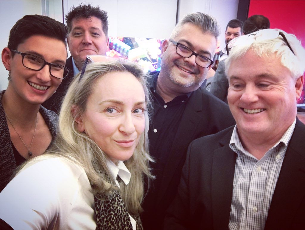 How could I resist an #avselfie with THE Mr. Av Selfie and the #AViNTheAM gang 😎 @AVIXA   #funinthesign event at the @unilumingroup NYC showroom #nydsw @chris_neto @ellensimich