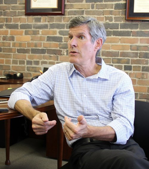 The Carroll Daily Times Herald, Jefferson Herald and Guthrie County Times-Vedette, covering a multi-county swath of west-central Iowa, today endorsed Fred Hubbell, J.D. Scholten and David Young. Read at carrollspaper.com
@Scholten4Iowa <a href="/FredHubbell/">Fred Hubbell</a> <a href="/RepDavidYoung/">David Young</a>