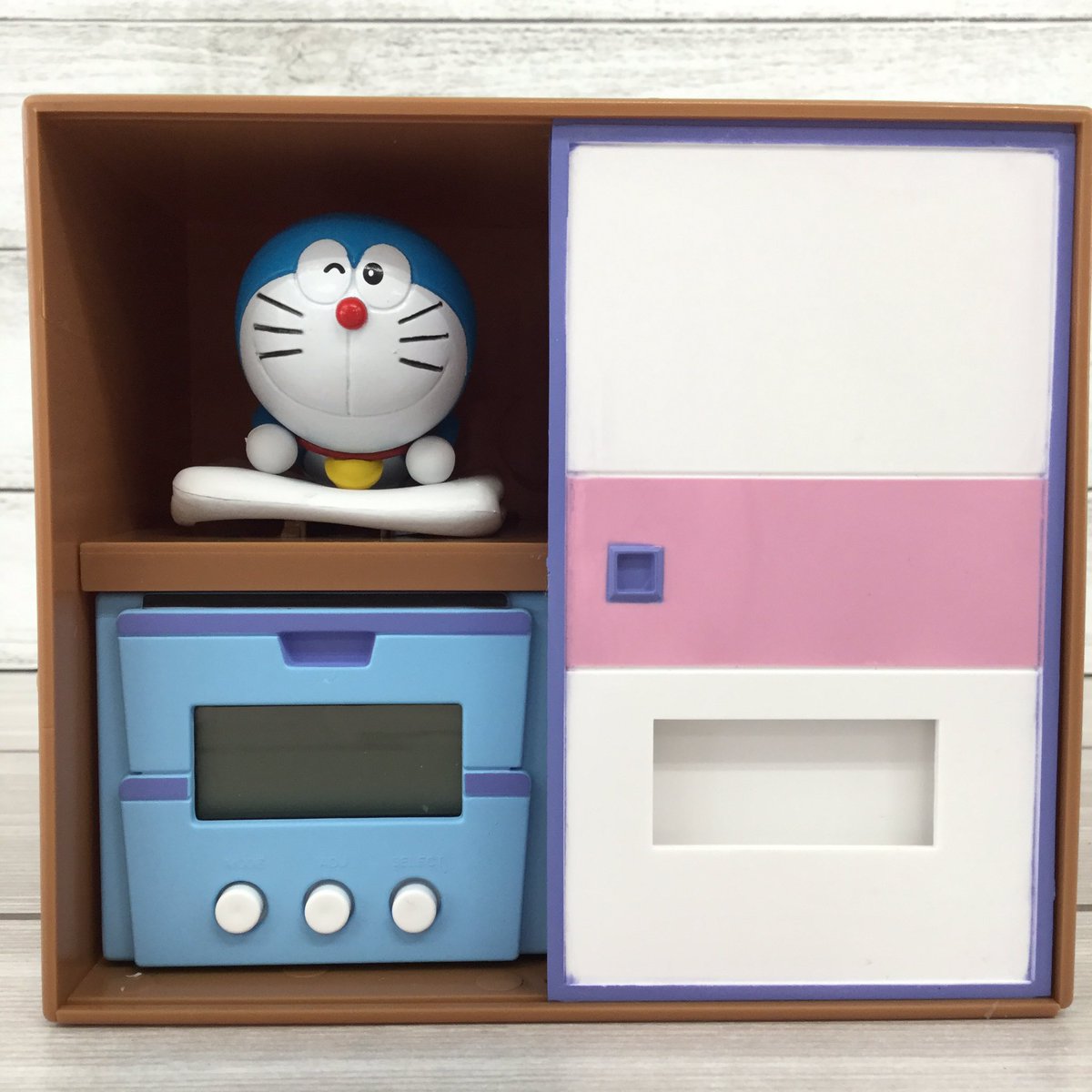 ট ইট র とるる どこでもキャッチャー 新景品入荷 ドラえもん 押入れアラームクロック ふすまを開けるとアラームon ふすまを閉めるとアラームoff