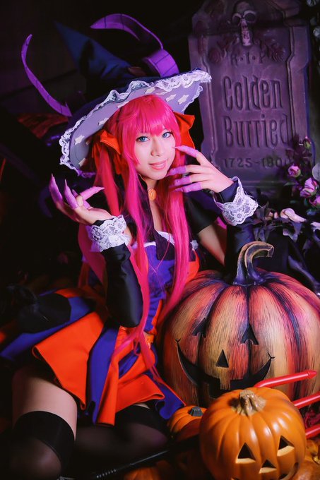 コスプレイヤーさとはるのTwitter画像32