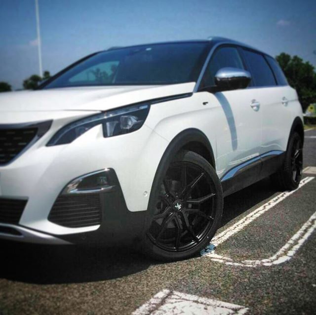 ROMANO RFR02 Frowforming MAtte Black 20×8.5j for Peugeot 5008