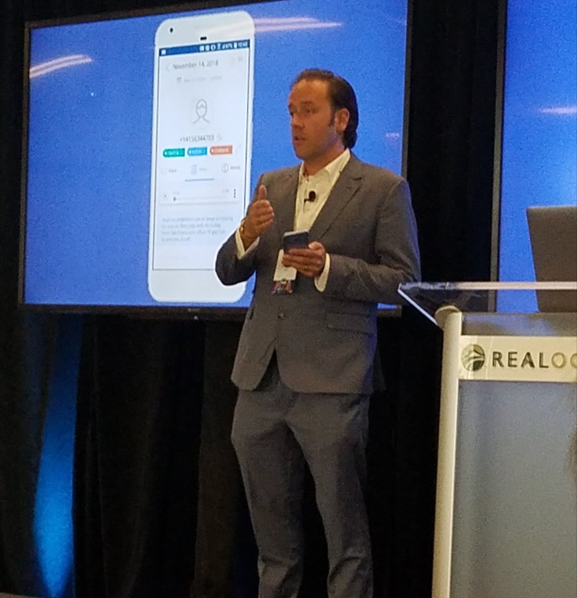 iovox's tweet photo. Way to go @ryangllghr and team #iovox for building such a clever app. Thanks @RealogyFWD and @1000wattagency for the opportunity to share our story.  #RealogyFWD #Realestate #technology #innovation #Productivity https://t.co/RIPIKSiJc4
