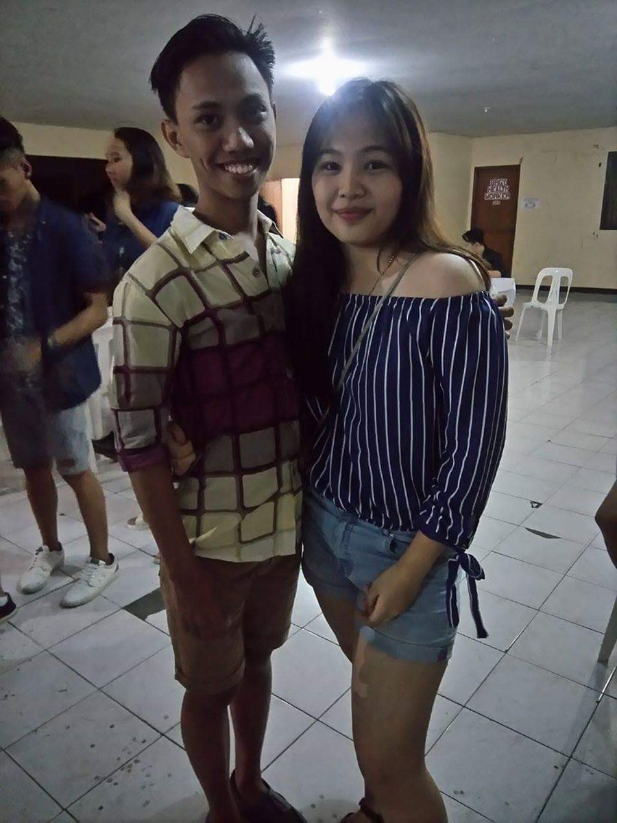 yesitsaljohn's tweet photo. @manaloromaila HAPPY BIRTHDAY MAIiiiiiiiii 😍 Gandaaaaa... nung damit mo 😂 luv u ti and miss u mwah https://t.co/kKvZYTKs0e