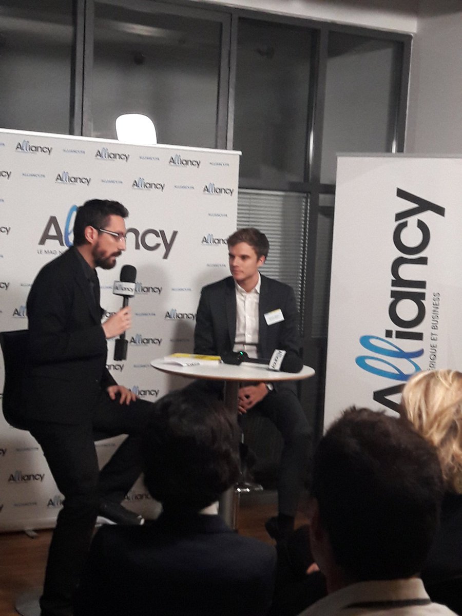chrislaffray's tweet photo. @AfflelouLaLinea est chez @Alliancy_lemag avec Anthony Afflelou https://t.co/vVJjRklZUj