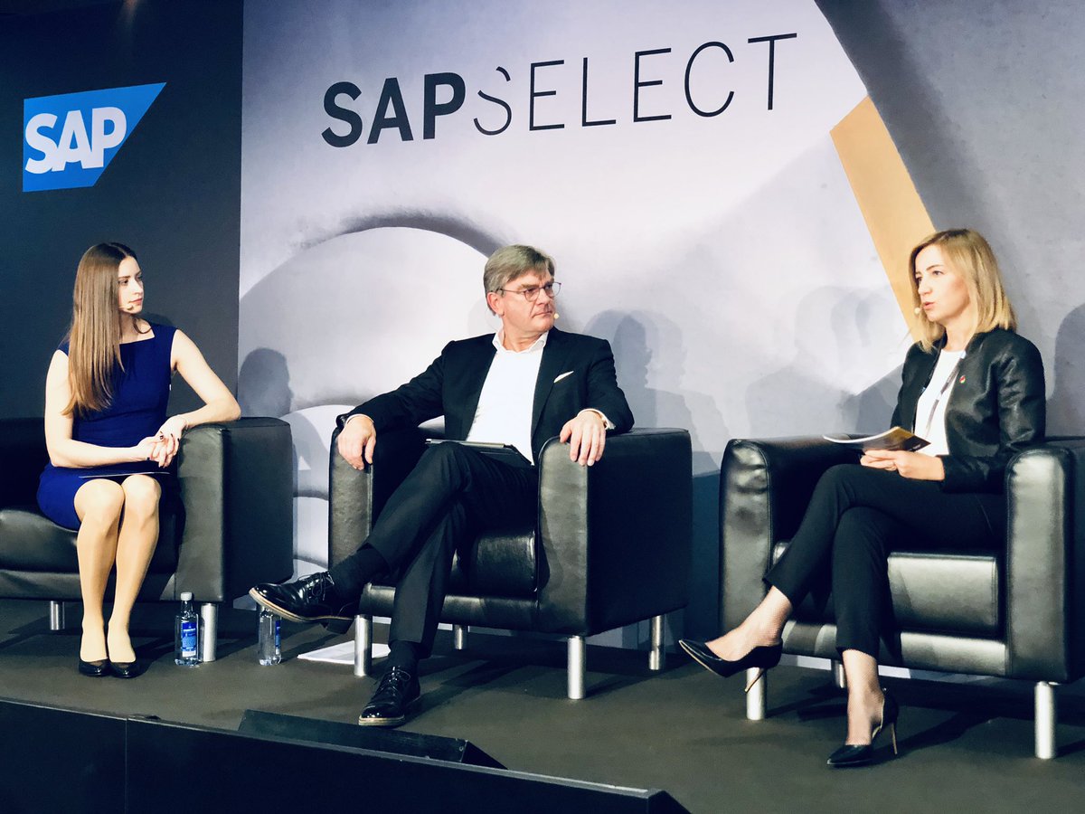 StphnKlein's tweet photo. Great session with Gülsün Akhisaroglu, CIO Star Refinery, Kesja Cichowski @MichaelKleinem and @AndHeckmann about the path to the intelligent enterprise and why business excellence and SAP Model Company are key to the journey of Star Refinery! #StarRefinery #SAPSelectBCN https://t.co/J0UNPlXO83