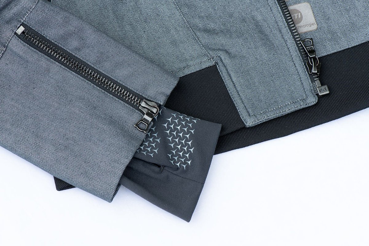 FashNerd's tweet image. FashNerd | A Multiple-Partner Collaboration Designs Functional Smart Jacket With Warmth on Demand 10ng.co/MTCjacket #SmartJacket #SmartMaterials #WearableTech #FashionTech #Collaboration