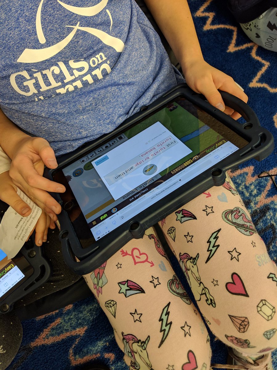 mattharbert21's tweet photo. Continuing our coding adventure on iPads! #codeathon2018 #CSforLCPS @RRD_LCPS @AbbySpessard @csforlcps #codemonkey https://t.co/0WN1r0FXlB