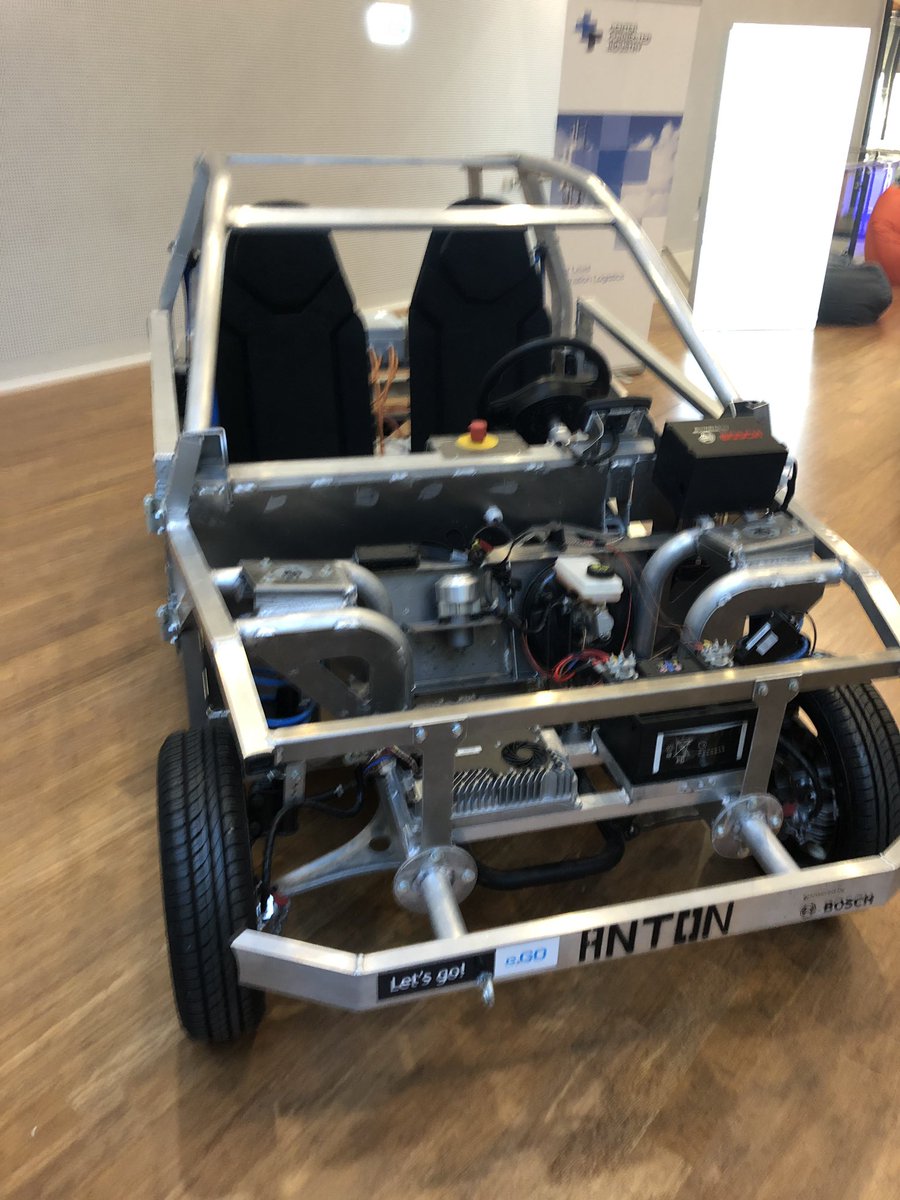 carstenhhahn's tweet photo. #platformeconomy for the manufacturing industry. Great examples and learning at the #cdo conference in Aachen: Homag, Heidelberg, and e.go. Looking forward to the @platformeconomysummit next week in Berlin for further good examples. https://t.co/4HMewTq8v4