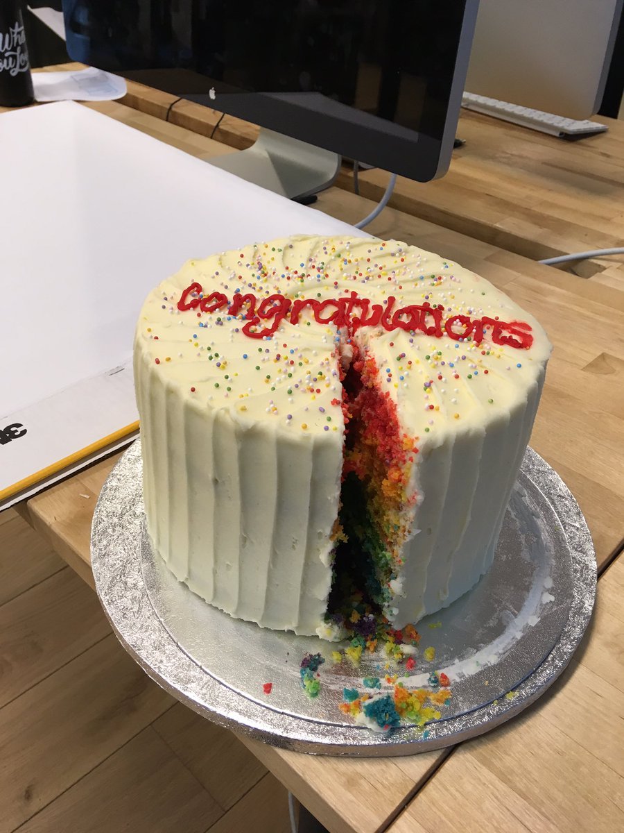 holly_cummins's tweet image. London #ibmcloudgarage office anniversary cake. Six layers, and rainbow. Thanks, #WeWork!