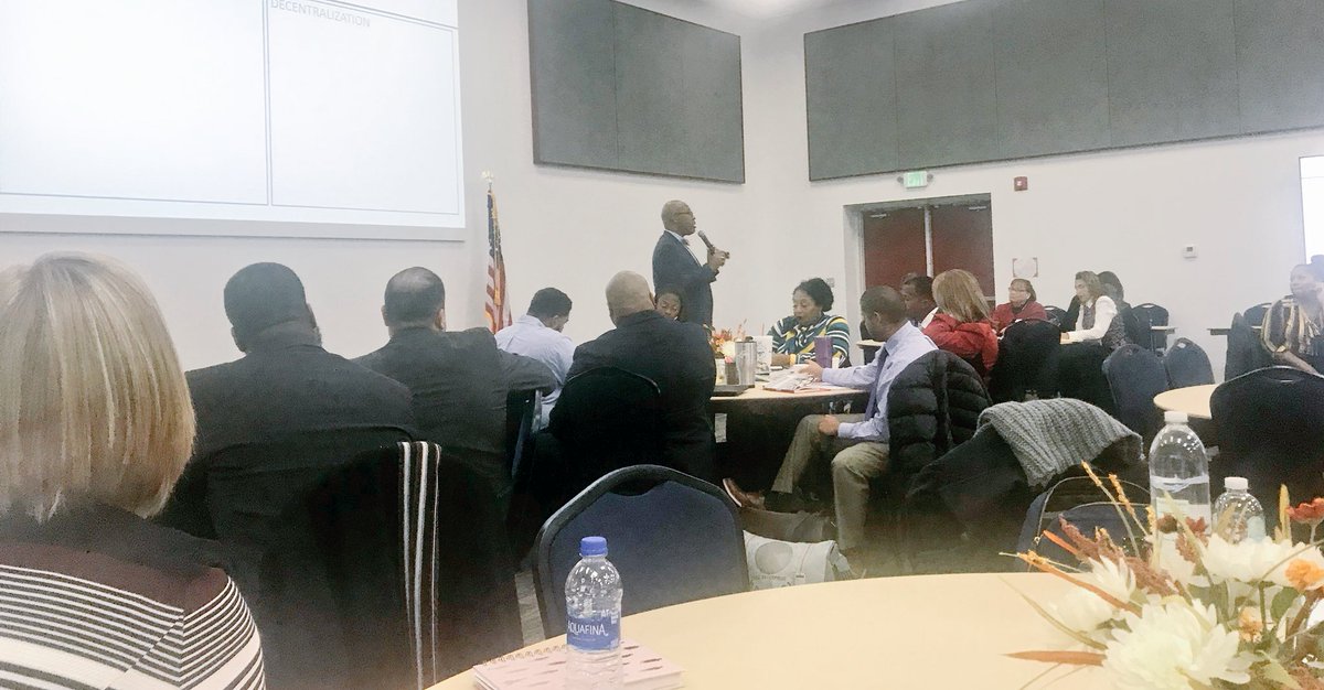 khechara's tweet photo. Our C&I team is excited to partner with principals to achieve the vision for student learning! #CallOnUs #PartnersInTheWork 📚 https://t.co/ATsohWDTnr