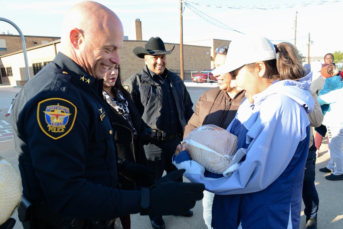 Fort Worth Police on Twitter "It’s TurkeyTime in Texas! All 500