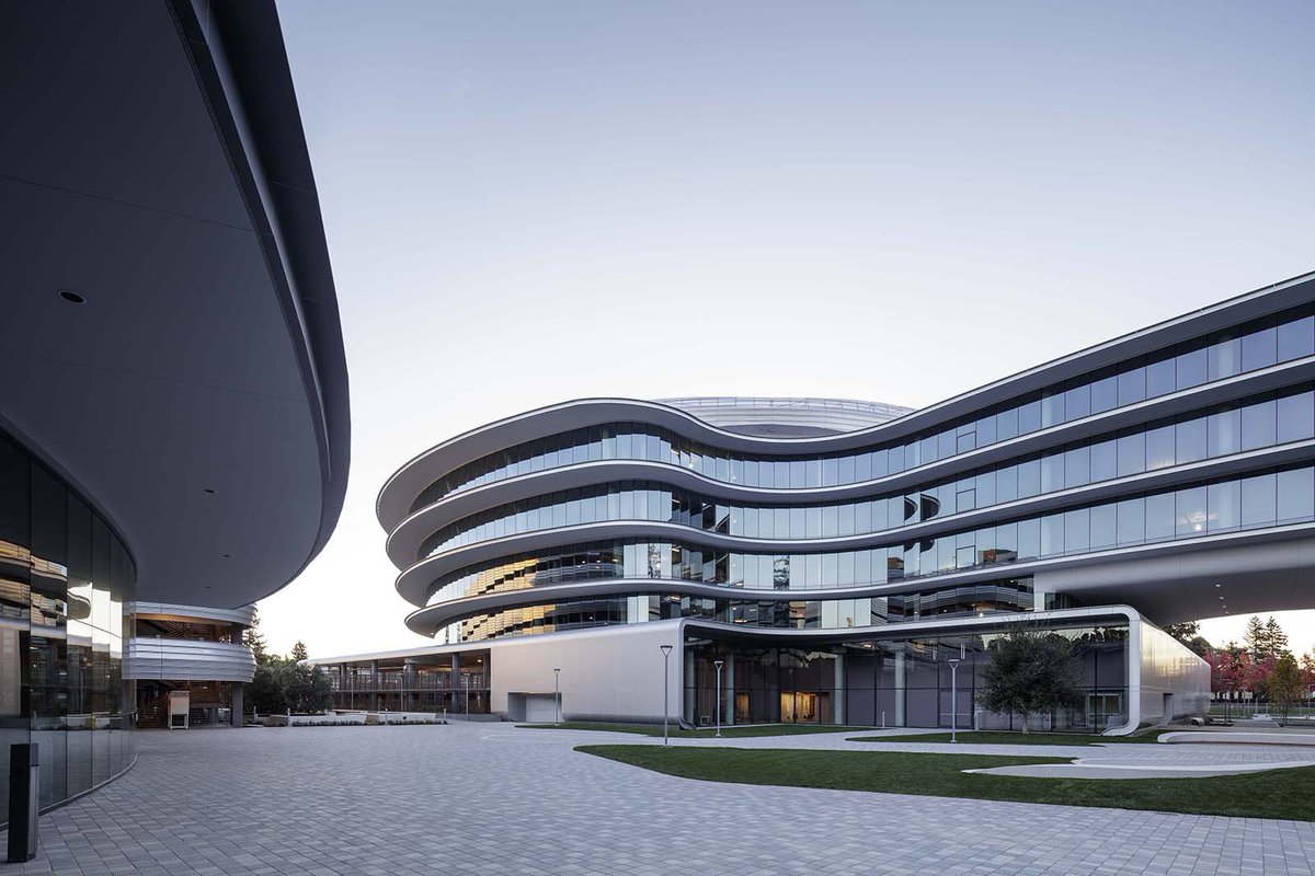 #Biophilic #design is taken to a new level at the clover-shaped Central + Wolfe office building, designed by <a href="/HOKNetwork/">HOK (Designing the built environment)</a>. wallpaper.com/architecture/c… (via <a href="/wallpapermag/">Wallpaper*</a>) #biophilia #sustainability #sustainabledesign #Apple