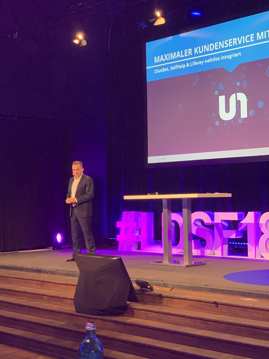Sven1020's tweet photo. Daumendrücken für @unymiraUSU bei der Verleihung des Liferay Innovation Award beim #LDSF18 - präsentiert von Michael Bartz https://t.co/5ouYNBiajh