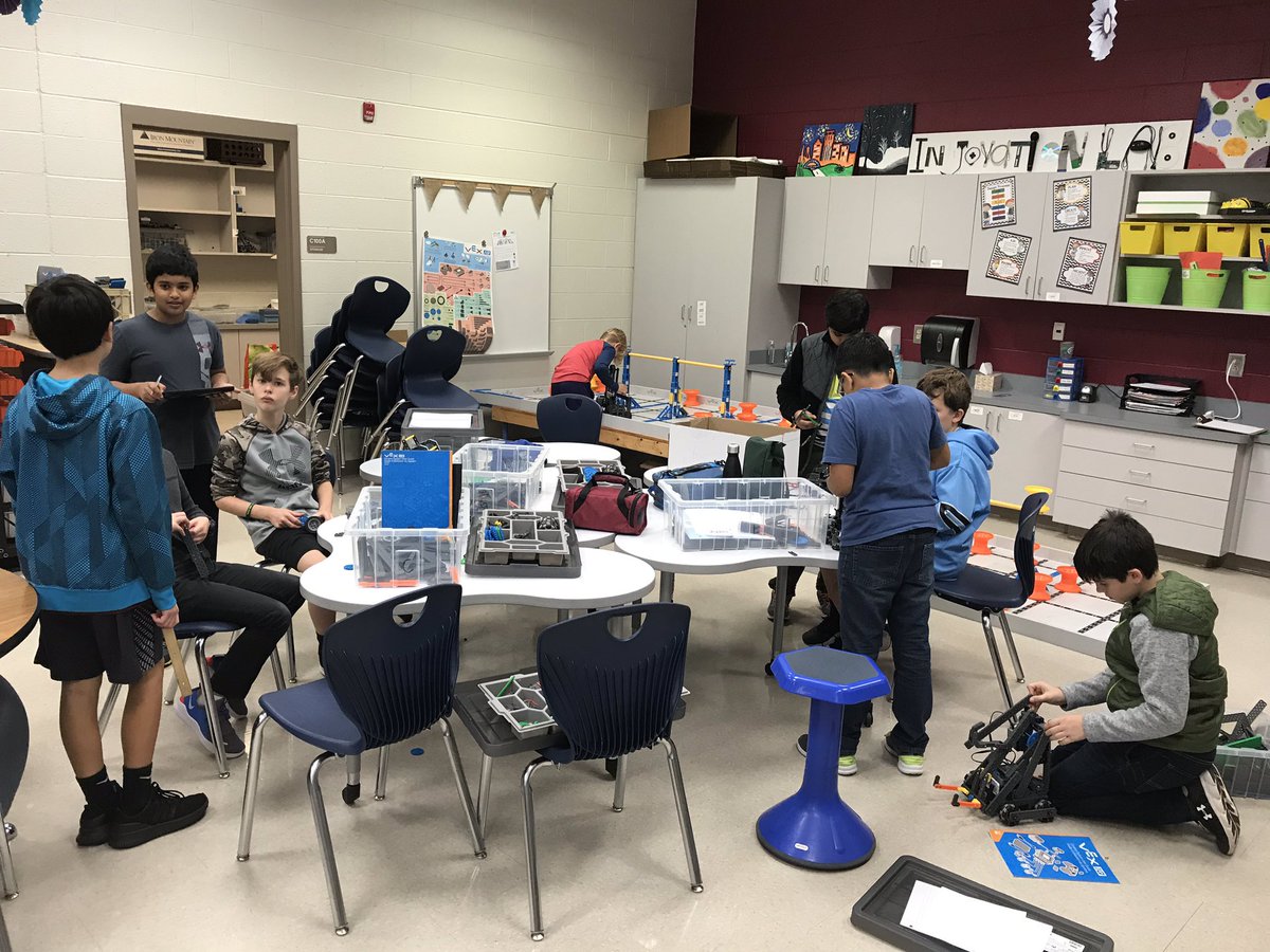 Megan McNinch Rodriguez (@mcninchie) on Twitter photo Teaching 2nd grade in the front of the room while <a href="/SharksRobotics/">SharksRobotics</a> takes advantage of indoor recess in the back. So thankful for the space to allow them to work and explore #STEAMstrong #SHARKstrong <a href="/SCESsharks/">Sugar Creek Elem.</a> Teaching 2nd grade in the front of the room while <a href="/SharksRobotics/">SharksRobotics</a> takes advantage of indoor recess in the back. So thankful for the space to allow them to work and explore #STEAMstrong #SHARKstrong <a href="/SCESsharks/">Sugar Creek Elem.</a>