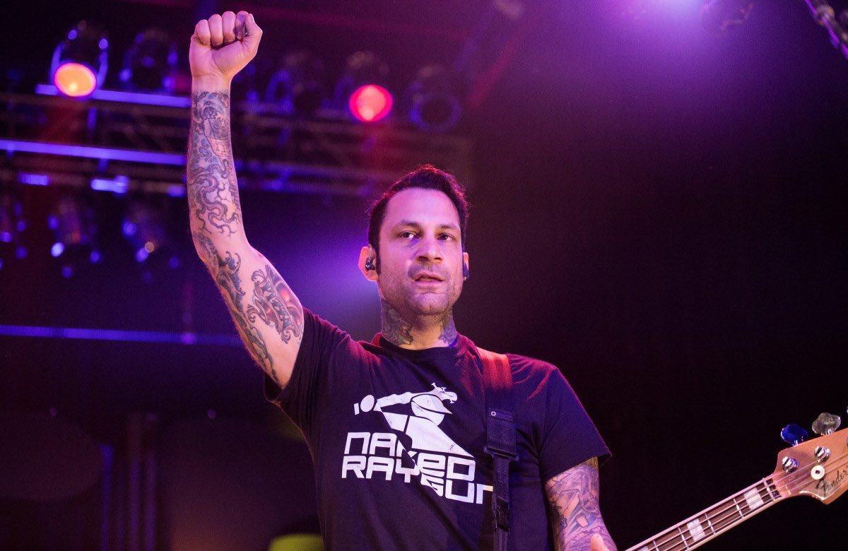 I d like to wish a happy 44th birthday to Joe Principe, bassist for Rise Against!  