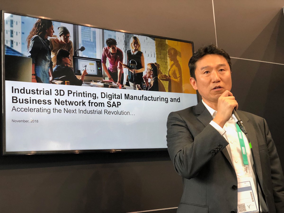 formlabs's tweet image. The first two days of #FormNext2018 have featured amazing #3Dprinted products and insightful talks from #AdditiveManufacturing experts. We&apos;ll be at Hall 3.1-C8 for the rest of the week!