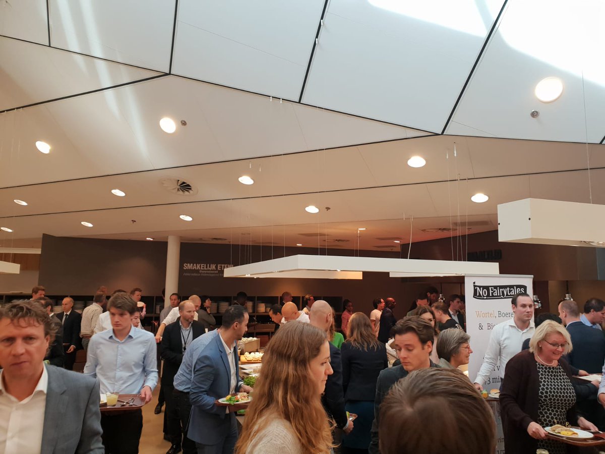 BankenChamp's tweet image. Today we were asked to be a part of LEVERANCIERSDAG@Rabobank. Very glad and proud to be a part of this fantastic initiative! Many thanks to EUREST@RABOBANK. @Rabobank @EurestNL @BankenChamp