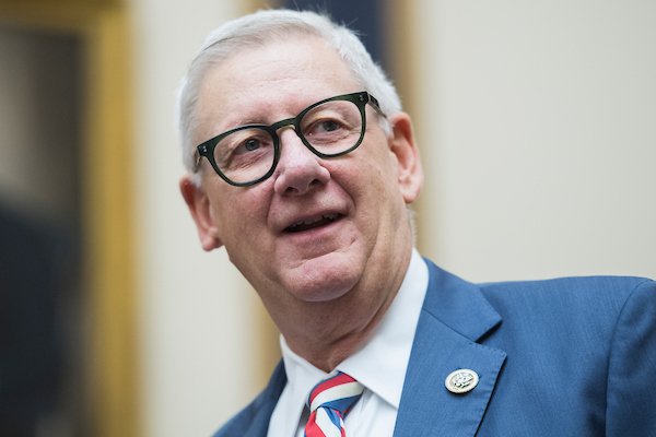 cqprofiles's tweet photo. Happy birthday to Michigan's @RepPaulMitchell, who sits on the House Oversight and Government Reform Committee. He started his political career on the St. Clair City Council. https://t.co/5dWpsSBFFt