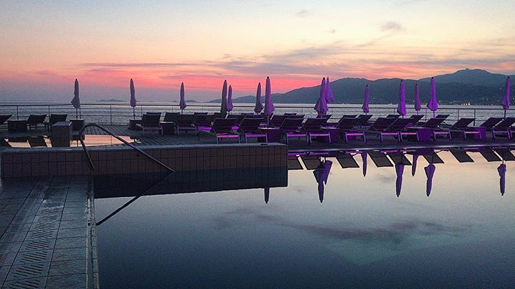 SofitelAjaccio's tweet image. On ne se lasse jamais de cette vue 💜
#SunsetLights #Magnifique #SofitelAjaccio
📸: j.charline
