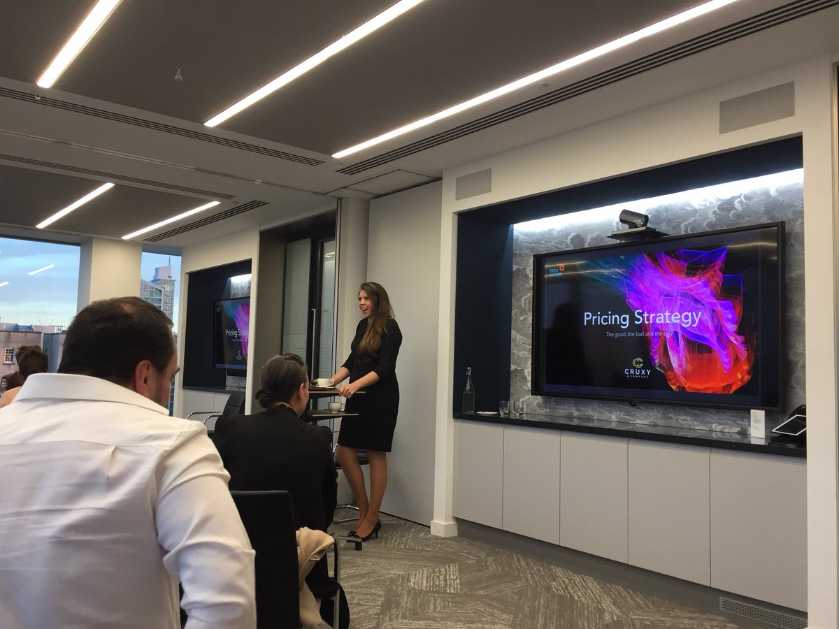 theswissvc's tweet image. We’re in Manchester today with the #TechNationFintech companies talking about the hot topics of #sales and #pricing in B2B with @Stanimiroff and @carrie_loves_