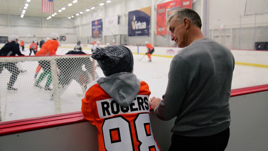 NHLFlyers's tweet photo. The #Flyers are hosting 14-year-old Luke Rogers of Morgansville, NJ at practice on Wednesday. The club plans on inking the left-winger, who is currently receiving treatment for Acute Lymphoblastic Leukemia, to a one-day contract for #HockeyFightsCancer Night on Nov. 27! https://t.co/NK992RDR3E
