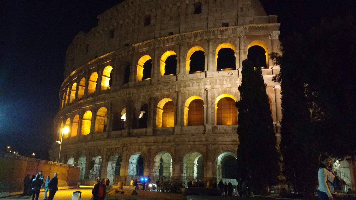 Albert De Vries tweet media