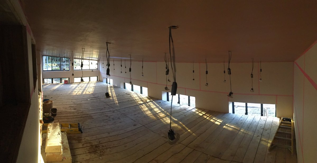 ADRElecSol's tweet photo. X36 ⁦@collingwoodLED⁩ H2 second fixed in this lounge/kitchen ceiling this afternoon. I’m fitting these as standard on all jobs  #ElectricianKent https://t.co/kLNjcWe6MH