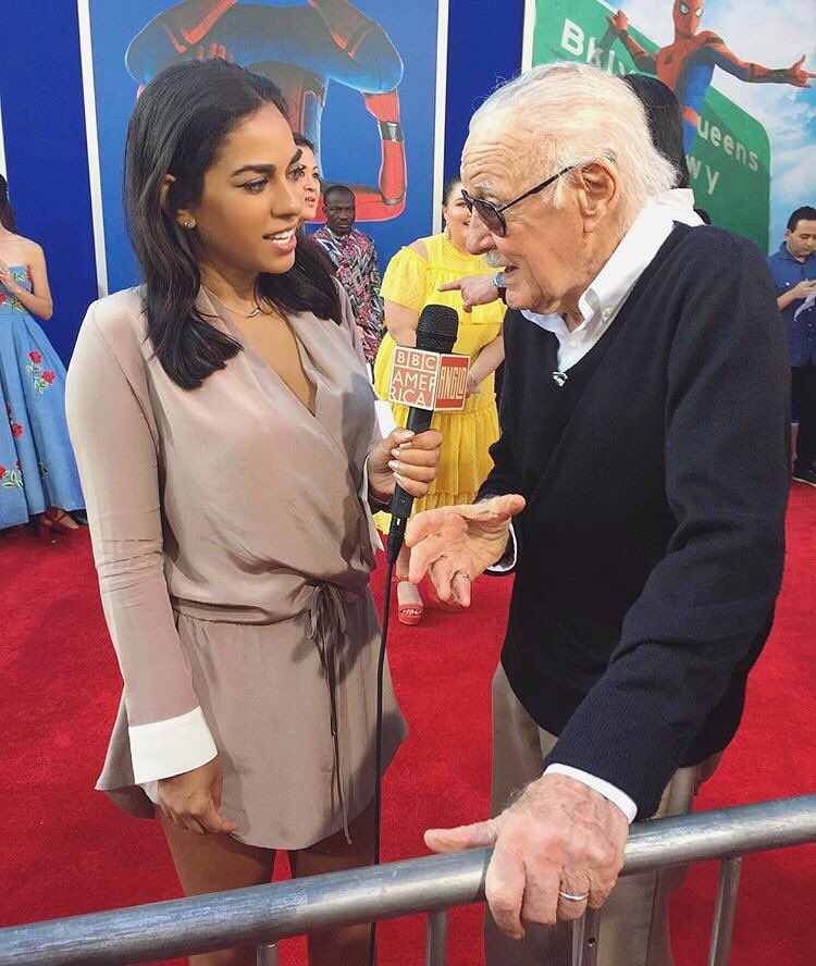 sharoncarpenter's tweet image. I had the honor of interviewing Stan Lee last year at the #SpidermanHomecoming premiere.  He wasn’t planning to do interviews but was kind enough to chat with me when I asked.  RIP to a legend and a real-life superhero.