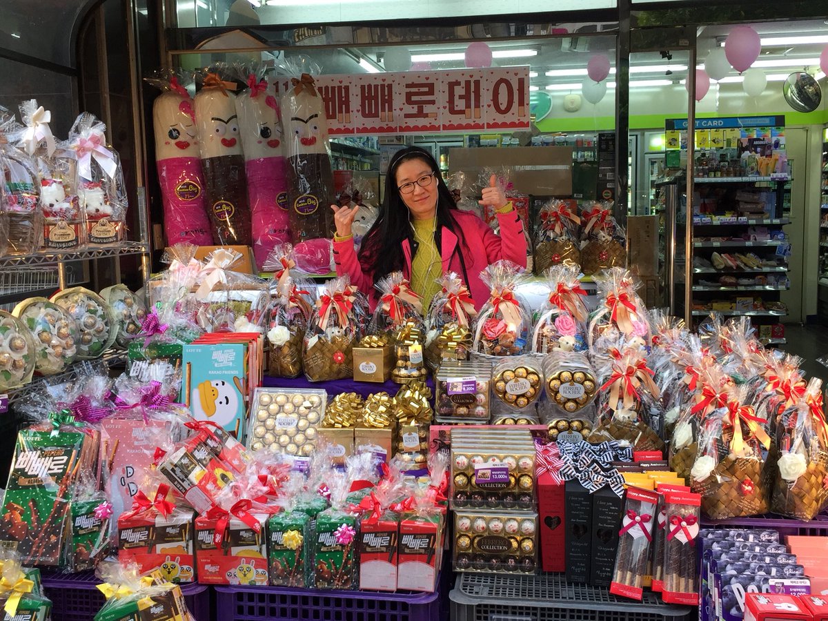 RomanReignsJCS's tweet image. MY KING ❤️❤️❤️ @WWERomanReigns @RomanReignsJCS  YEAH💪💪💪