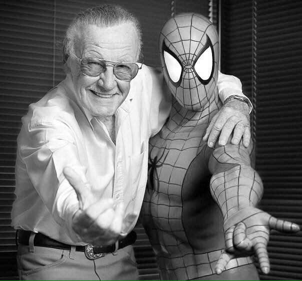 #RIPStanLee

Та новость, которую я точно не ожидала увидеть сегодня😭
Этот человек буквально подарил нам историю 
Спасибо за все