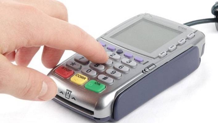 kaspersky's tweet image. A full 60 million U.S. cards were compromised in the past 12 months. While 93% of those were chip-enabled, a lack of merchant compliance means that cards are still being compromised. kas.pr/2fmv