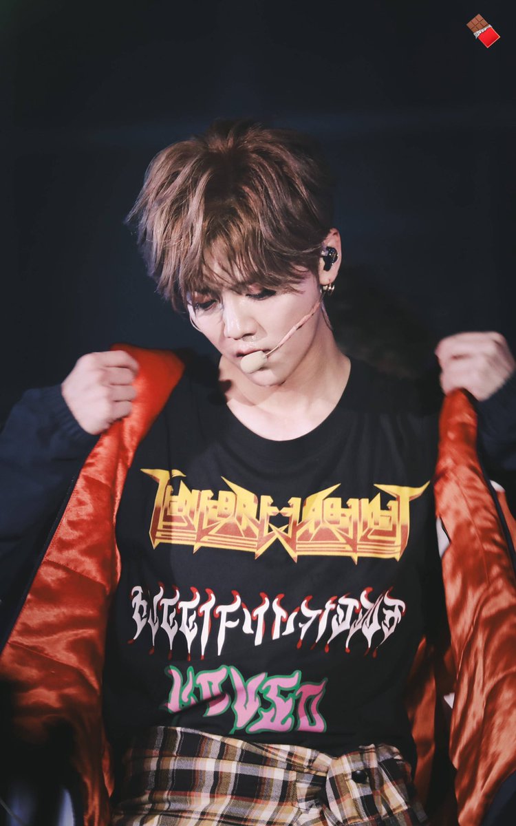 outfitexo's tweet photo. https://t.co/5dwnDrb2Zz