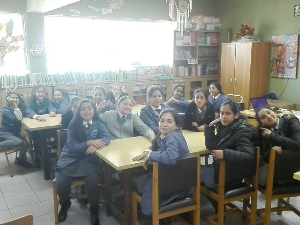 aavalosva's tweet image. Las niñas de 5to solicitan tú RT para demostrar cómo cualquiera puede hacer noticia @TVN @T13 @Mega @CHVNoticias @CNNChile @UCV_Noticias #CSMA EL QUISCO RT RT RT