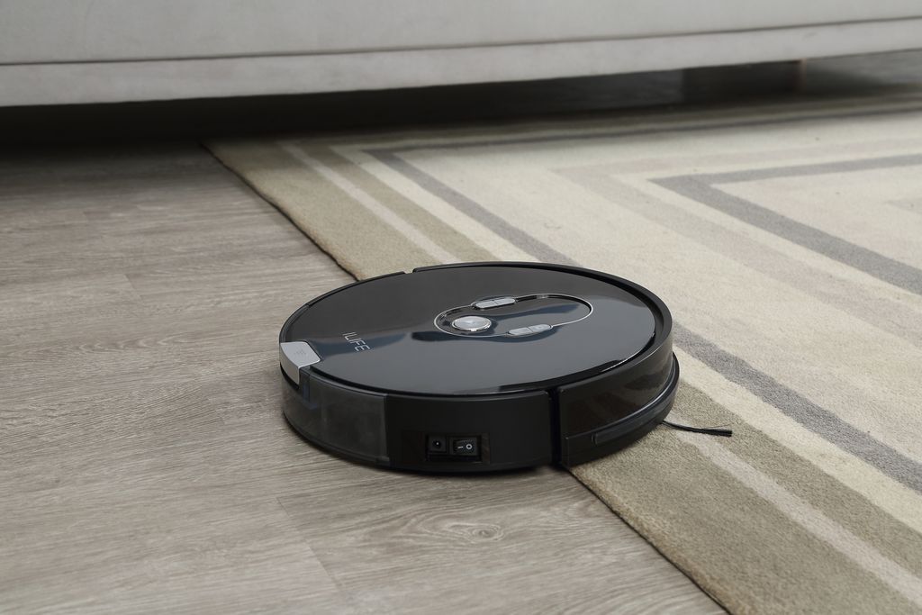 Gizchina's tweet image. Robotic vacuum cleaner iLIFE A7 discounted on Amazon #iLIFEA7 #roboticcleaner gizchina.com/2018/11/12/rob…