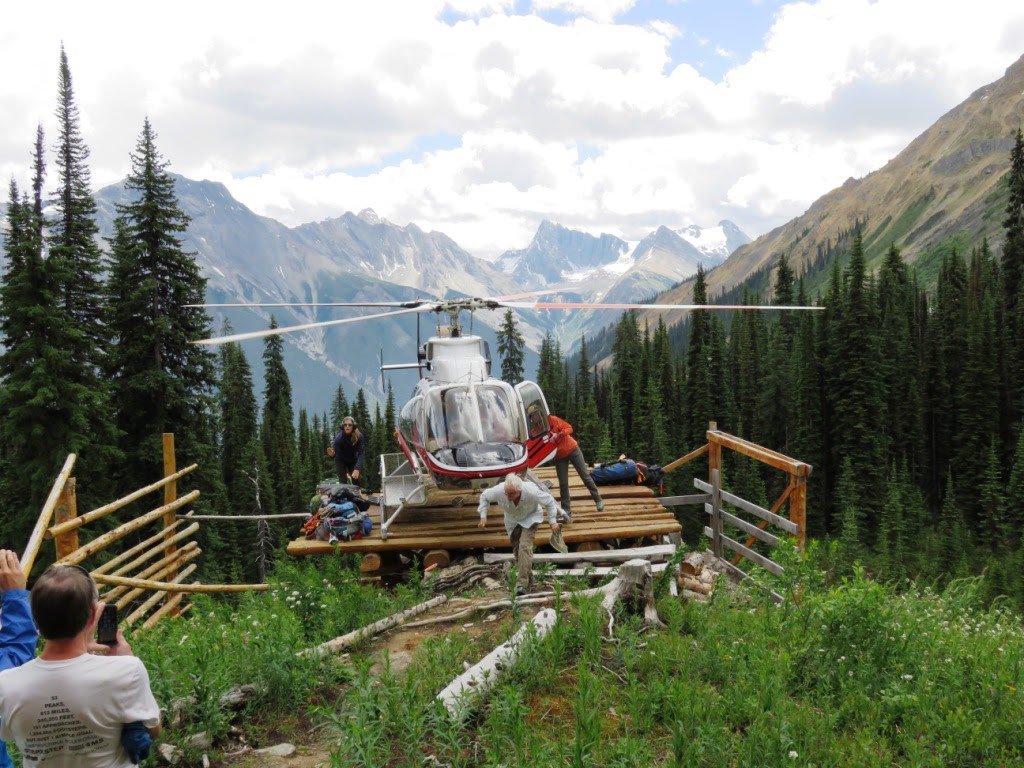 AlpineInterface's tweet image. Arrival at #IcefallLodge for our Canadian Rockies hiking adventure. Off the beaten path? Check!