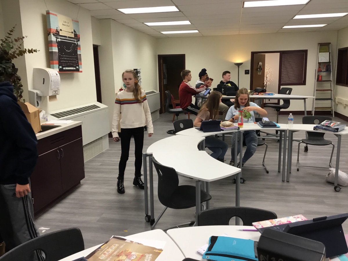 CMS_Clindaniel's tweet photo. Students are learning about Propaganda today, as we prepare to read Animal Farm. https://t.co/wk1DVfkI4z