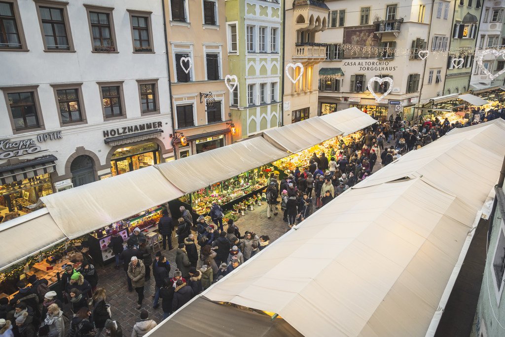 Teatro, visite guidate, degustazioni e #ANALOGICAFESTIVAL questa settimana a #Bolzano 

bolzanobozenmagazine.it/node/1764