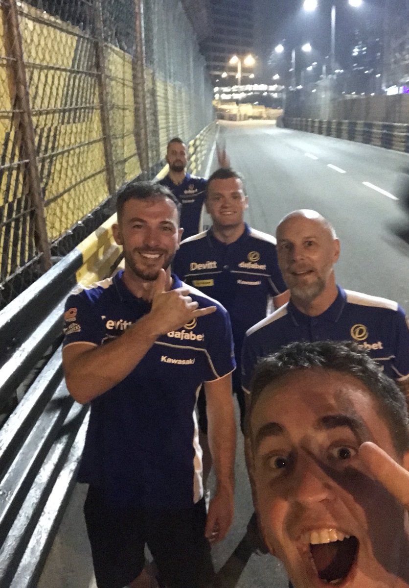 Quick lap around the @MacauGPbikes circuit with the @RCExpressRacing lads @BenCUK @Adam7288C @PaulJordan61 @davesrrr this place is unreal and going to be a big learning curve 😁👍🏻