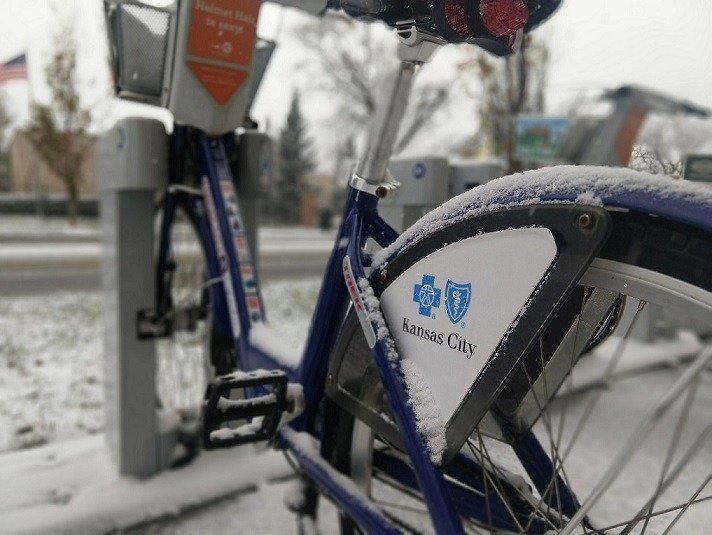 RideKCBike's tweet photo. BikeShareKC Facts: About 50% of BCycle trips are social. Users are pedaling to meet friends, visit bars/retaurants, and for recreation. Why do you #ridereturnrepeat? https://t.co/jqfQzG4g6a